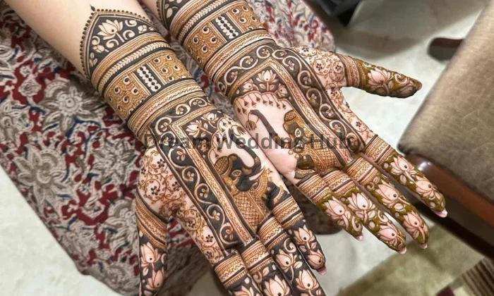 Deepak Mehndi Artist